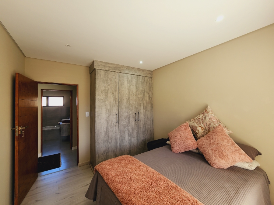 3 Bedroom Property for Sale in De Land Estate North West
